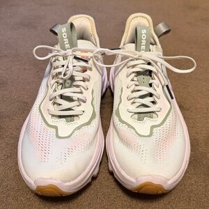 Sorel Kinetic Breakthru Tech Sneaker